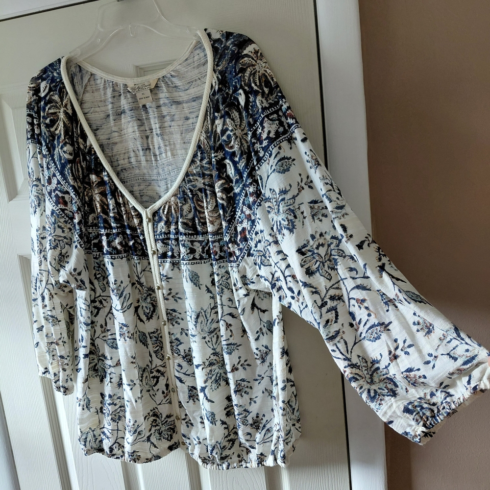 Lucky Brand Blue and White Floral Blouse - Picture 5 of 6